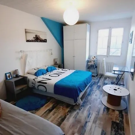 Maison Vue 500 M *
